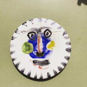 assiette picasso cassée
